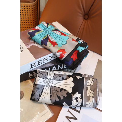 크롬하츠 스카프